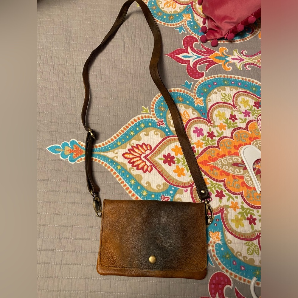 Trades of Hope handmade genuine leather crossbody